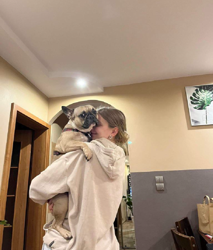 Dog with petsitter